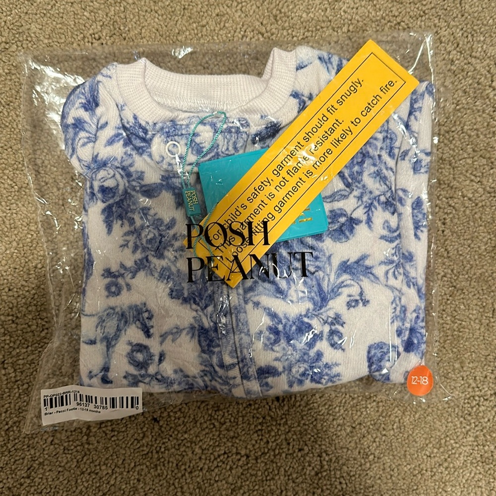 Posh Peanut NIB Briar Pacci footie